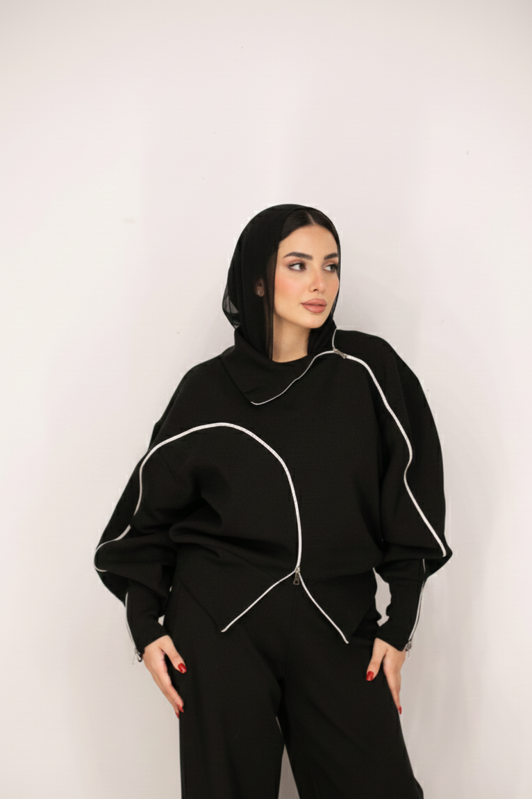 Chic Black Women's Suit